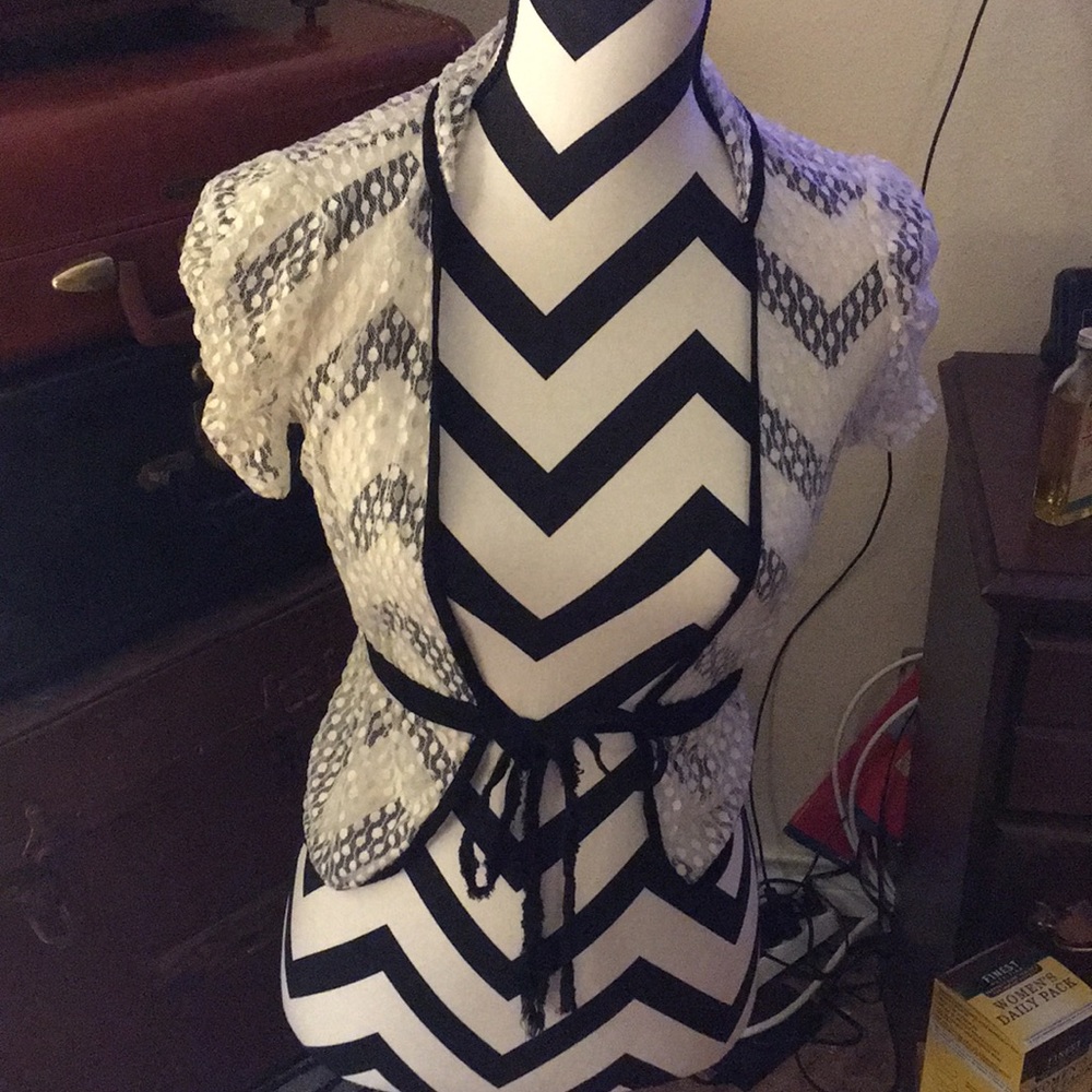 Cute cover up.